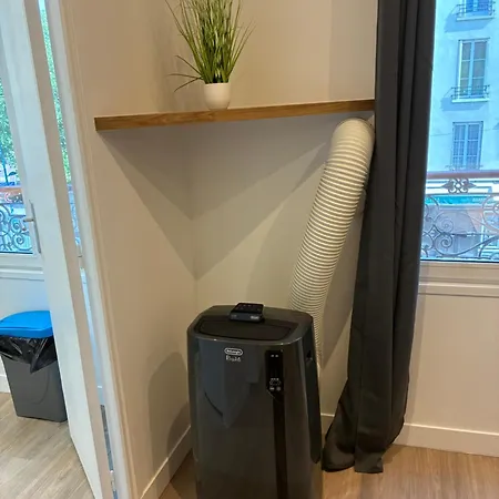 Apartment Number 5 *