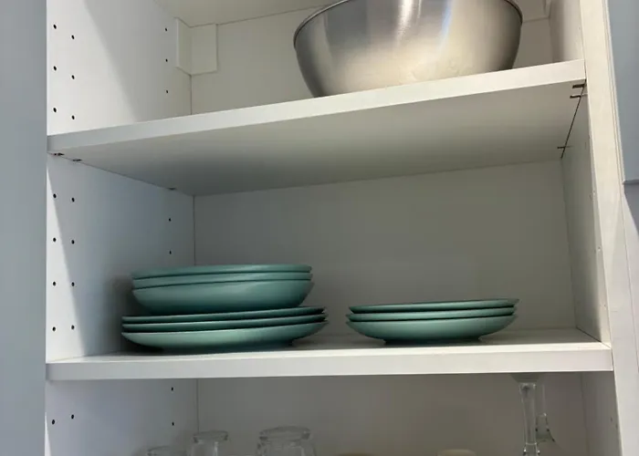 Number 5 Apartment *