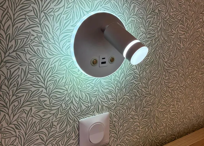 Apartment Number 5 Pantin