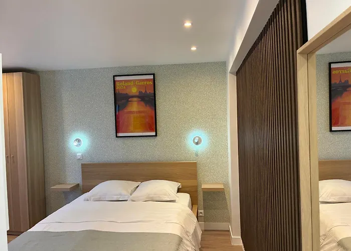 Apartment Number 5 *